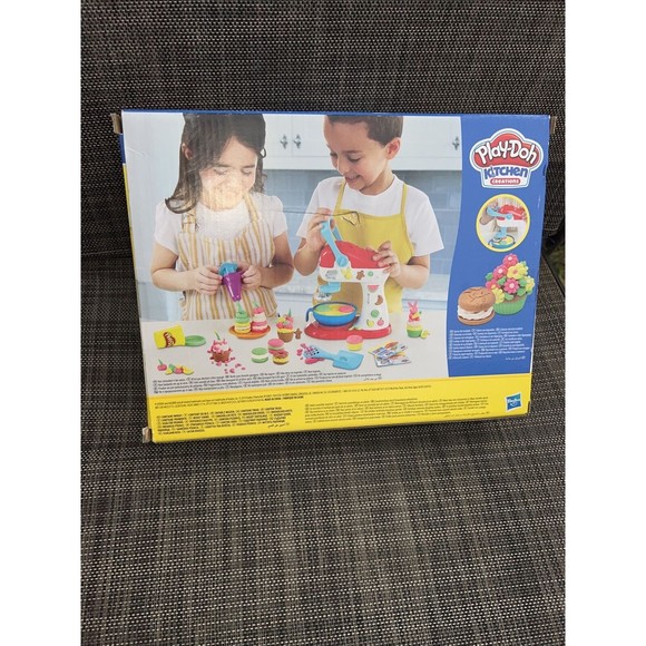 Play-Doh Kitchen Creations Set - Picture 2 of 6